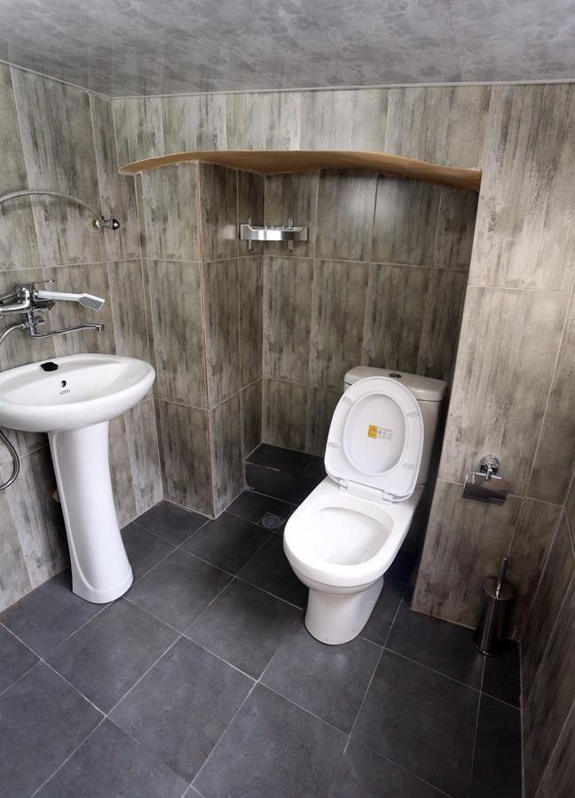Georgian House Sundukiani Hotel Тбилиси Екстериор снимка